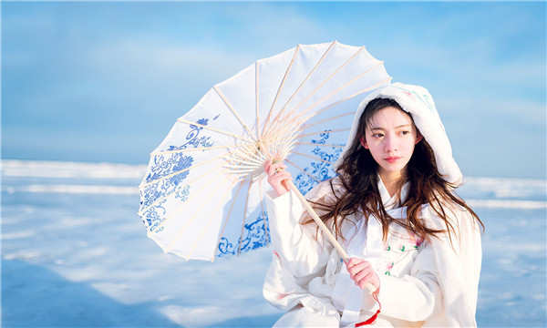 马尾试管代怀生子多少钱一个？助孕之路的费用分析与方案选择